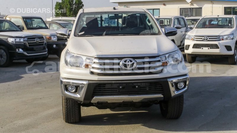 Big with watermark toyota hilux anse la raye import dubai 2710