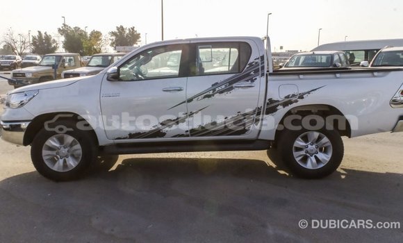 Buy Import Toyota Hilux White Car in Import - Dubai in Anse-la-Raye Buy Import Toyota Hilux White Car in Import - Dubai in Anse-la-Raye