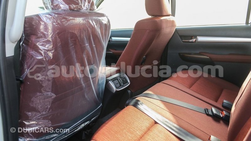 Big with watermark toyota hilux anse la raye import dubai 2710