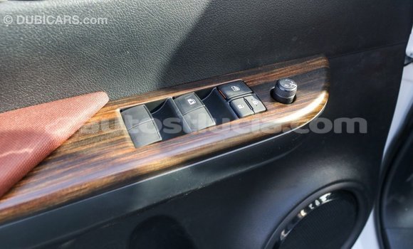 Buy Import Toyota Hilux White Car in Import - Dubai in Anse-la-Raye Buy Import Toyota Hilux White Car in Import - Dubai in Anse-la-Raye