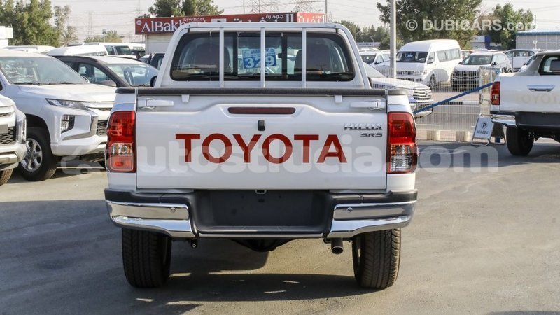 Big with watermark toyota hilux anse la raye import dubai 2710
