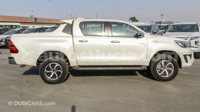 Big with watermark toyota hilux anse la raye import dubai 2711