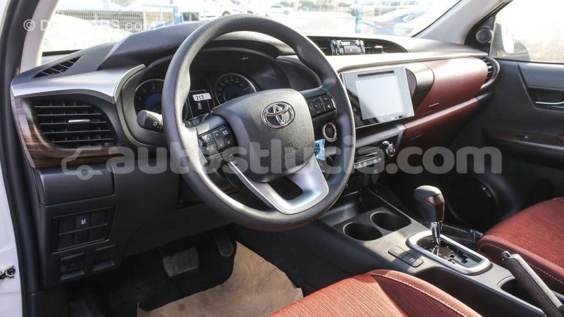 Big with watermark toyota hilux anse la raye import dubai 2711