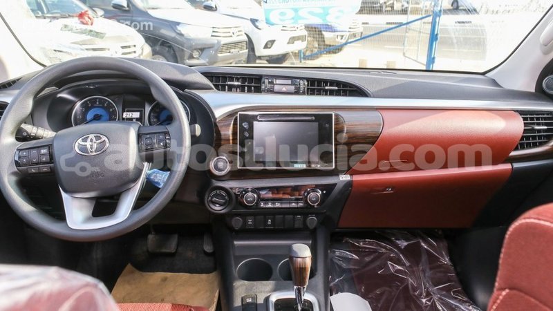 Big with watermark toyota hilux anse la raye import dubai 2711