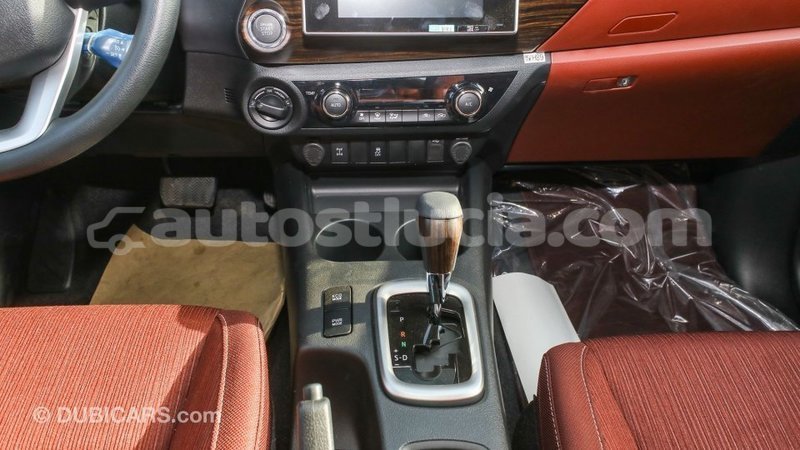 Big with watermark toyota hilux anse la raye import dubai 2711