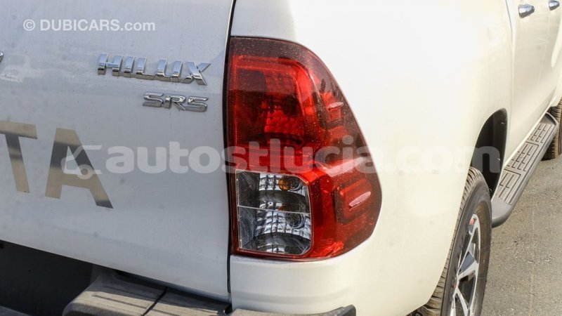 Big with watermark toyota hilux anse la raye import dubai 2711