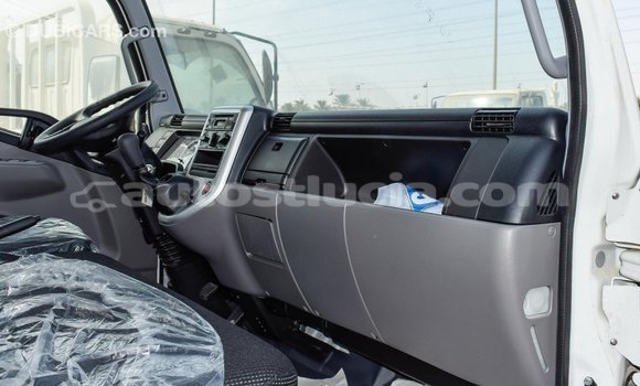 Buy Import Mitsubishi L400 White Truck in Import - Dubai in Anse-la-Raye Buy Import Mitsubishi L400 White Truck in Import - Dubai in Anse-la-Raye