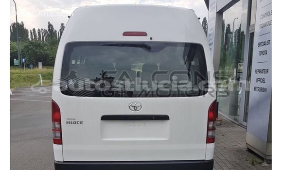 Buy Import Toyota Hiace White Car in Import - Dubai in Anse-la-Raye Buy Import Toyota Hiace White Car in Import - Dubai in Anse-la-Raye