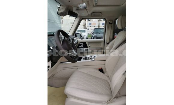 Buy Import Mercedes-Benz 190 (W201) Blue Car in Import - Dubai in Anse-la-Raye Buy Import Mercedes-Benz 190 (W201) Blue Car in Import - Dubai in Anse-la-Raye
