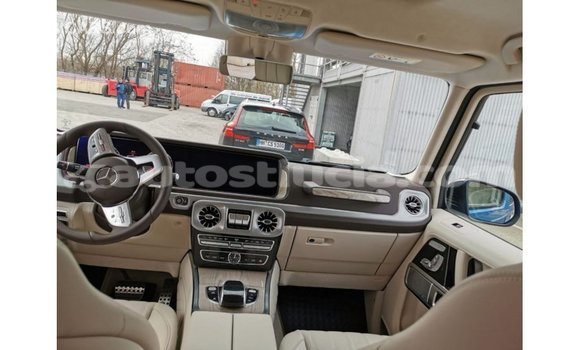 Buy Import Mercedes-Benz 190 (W201) Blue Car in Import - Dubai in Anse-la-Raye Buy Import Mercedes-Benz 190 (W201) Blue Car in Import - Dubai in Anse-la-Raye