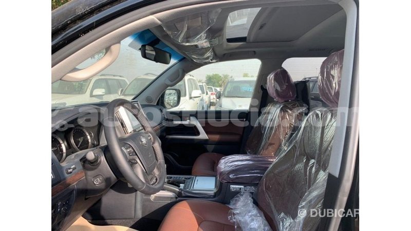 Big with watermark toyota land cruiser anse la raye import dubai 2723