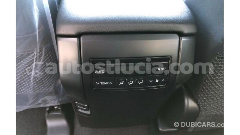Big with watermark toyota prado anse la raye import dubai 2725