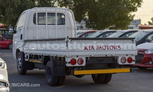 Buy Import Kia Rio White Car in Import - Dubai in Anse-la-Raye Buy Import Kia Rio White Car in Import - Dubai in Anse-la-Raye