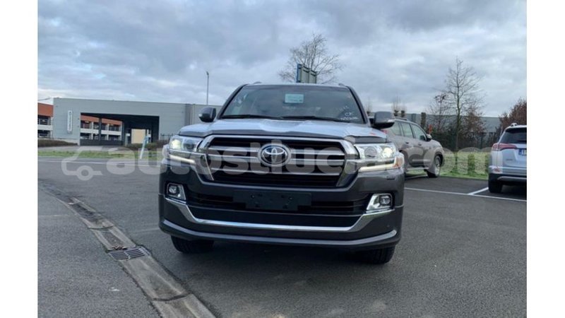 Big with watermark toyota land cruiser anse la raye import dubai 2732
