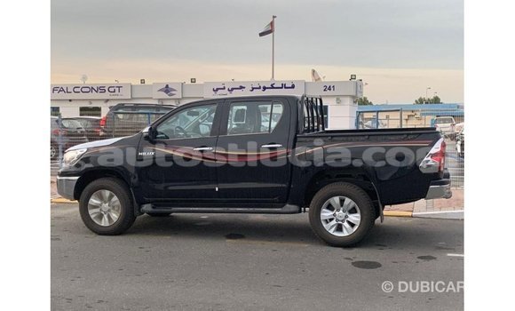 Acheter Import Voiture Toyota Hilux Noir à Import - Dubai, Anse-la-Raye Acheter Import Voiture Toyota Hilux Noir à Import - Dubai, Anse-la-Raye
