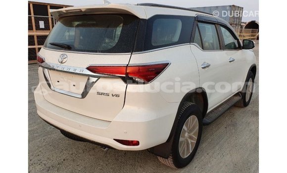 Buy Import Toyota Fortuner White Car in Import - Dubai in Anse-la-Raye Buy Import Toyota Fortuner White Car in Import - Dubai in Anse-la-Raye