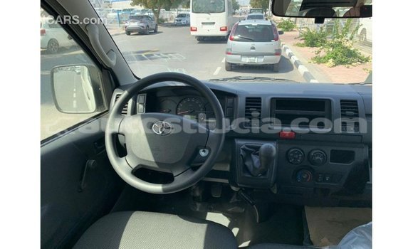 Buy Import Toyota Hiace White Car in Import - Dubai in Anse-la-Raye Buy Import Toyota Hiace White Car in Import - Dubai in Anse-la-Raye