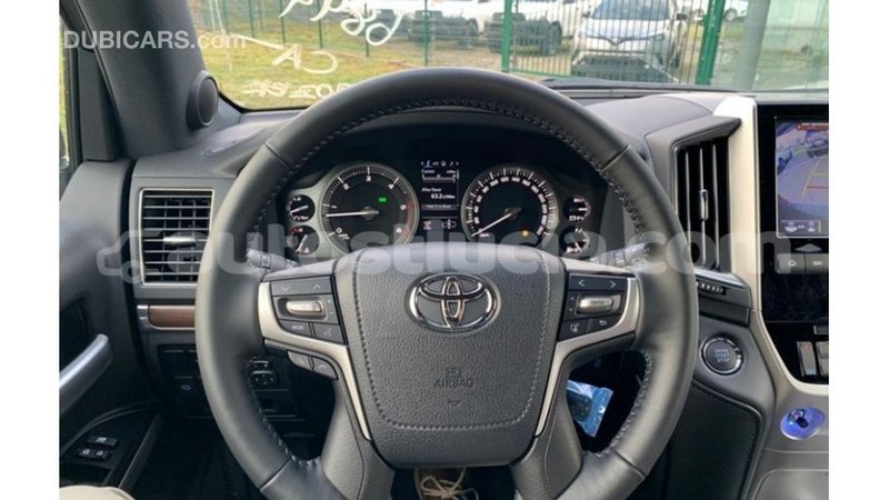 Big with watermark toyota land cruiser anse la raye import dubai 2748