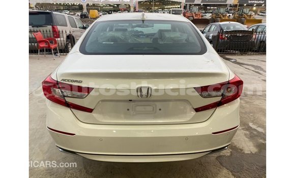 Buy Import Honda Accord White Car in Import - Dubai in Anse-la-Raye Buy Import Honda Accord White Car in Import - Dubai in Anse-la-Raye