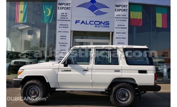 Buy Import Toyota Land Cruiser White Car in Import - Dubai in Anse-la-Raye Buy Import Toyota Land Cruiser White Car in Import - Dubai in Anse-la-Raye