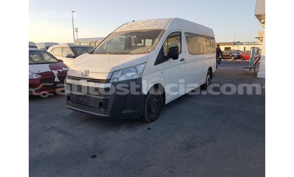 Buy Import Toyota Hiace White Car in Import - Dubai in Anse-la-Raye Buy Import Toyota Hiace White Car in Import - Dubai in Anse-la-Raye