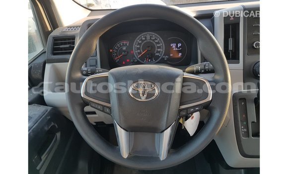 Buy Import Toyota Hiace White Car in Import - Dubai in Anse-la-Raye Buy Import Toyota Hiace White Car in Import - Dubai in Anse-la-Raye