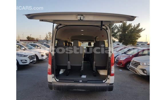 Buy Import Toyota Hiace White Car in Import - Dubai in Anse-la-Raye Buy Import Toyota Hiace White Car in Import - Dubai in Anse-la-Raye