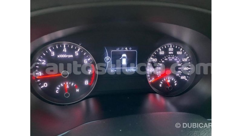 Big with watermark kia sportage anse la raye import dubai 2768