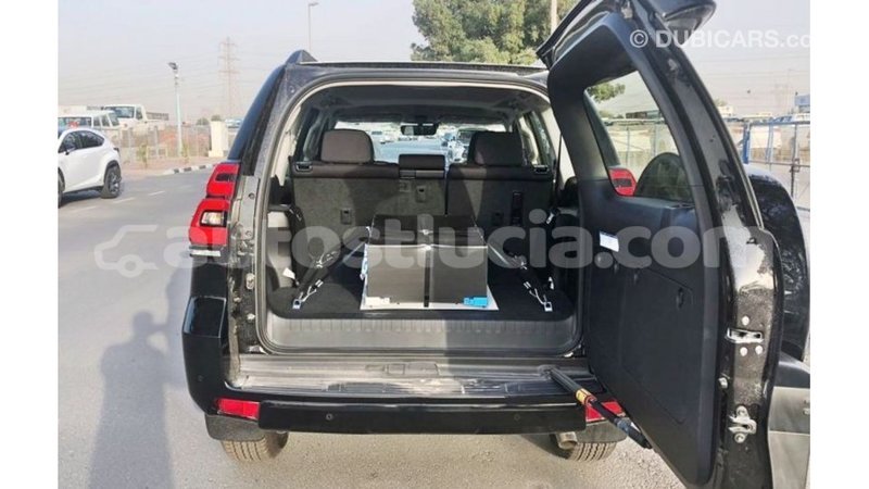 Big with watermark toyota prado anse la raye import dubai 2777