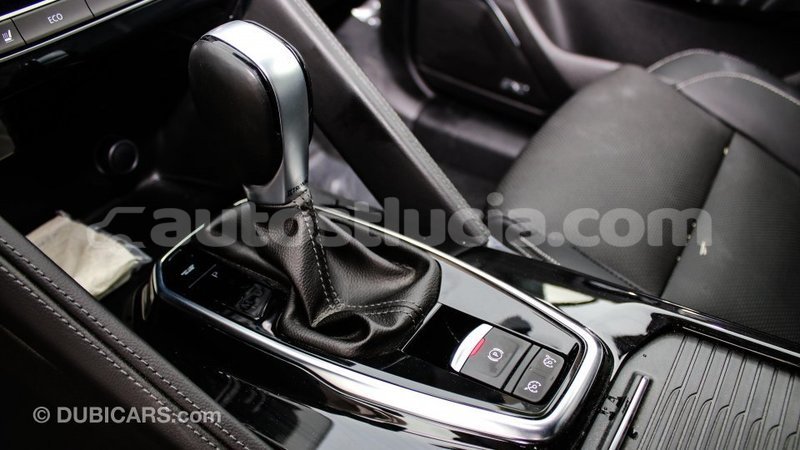 Big with watermark renault koleos anse la raye import dubai 2780