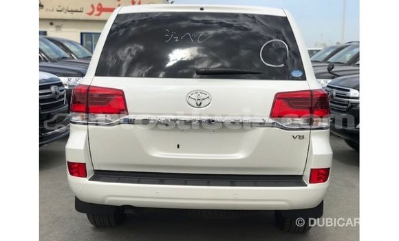 Buy Import Toyota Land Cruiser White Car in Import - Dubai in Anse-la-Raye Buy Import Toyota Land Cruiser White Car in Import - Dubai in Anse-la-Raye