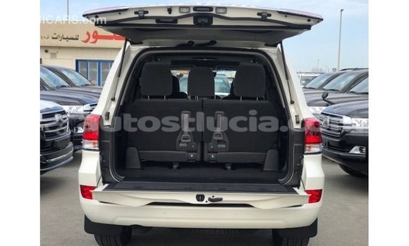 Buy Import Toyota Land Cruiser White Car in Import - Dubai in Anse-la-Raye Buy Import Toyota Land Cruiser White Car in Import - Dubai in Anse-la-Raye