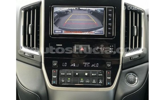Buy Import Toyota Land Cruiser White Car in Import - Dubai in Anse-la-Raye Buy Import Toyota Land Cruiser White Car in Import - Dubai in Anse-la-Raye