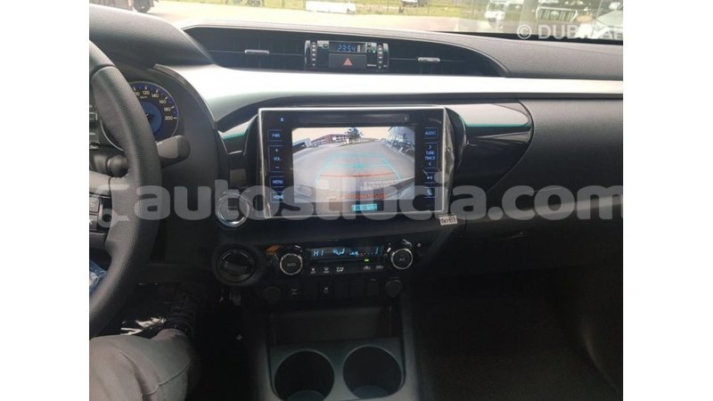 Big with watermark toyota hilux anse la raye import dubai 2792