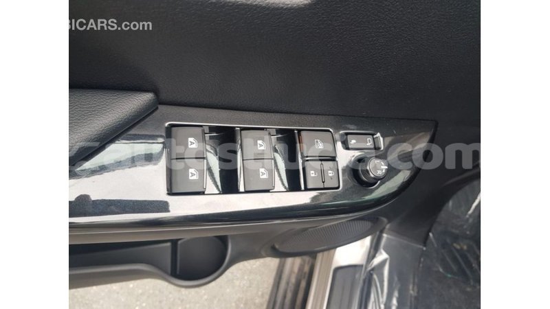 Big with watermark toyota hilux anse la raye import dubai 2792