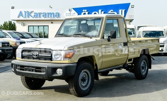 Buy Import Toyota Land Cruiser Beige Car in Import - Dubai in Anse-la-Raye Buy Import Toyota Land Cruiser Beige Car in Import - Dubai in Anse-la-Raye