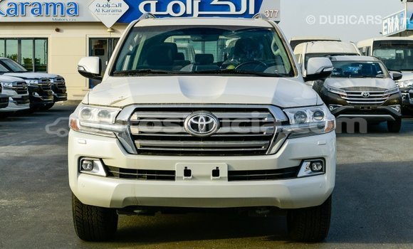 Buy Import Toyota Land Cruiser White Car in Import - Dubai in Anse-la-Raye Buy Import Toyota Land Cruiser White Car in Import - Dubai in Anse-la-Raye