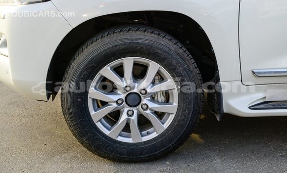 Buy Import Toyota Land Cruiser White Car in Import - Dubai in Anse-la-Raye Buy Import Toyota Land Cruiser White Car in Import - Dubai in Anse-la-Raye