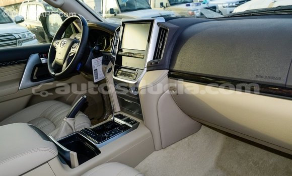 Buy Import Toyota Land Cruiser Black Car in Import - Dubai in Anse-la-Raye Buy Import Toyota Land Cruiser Black Car in Import - Dubai in Anse-la-Raye