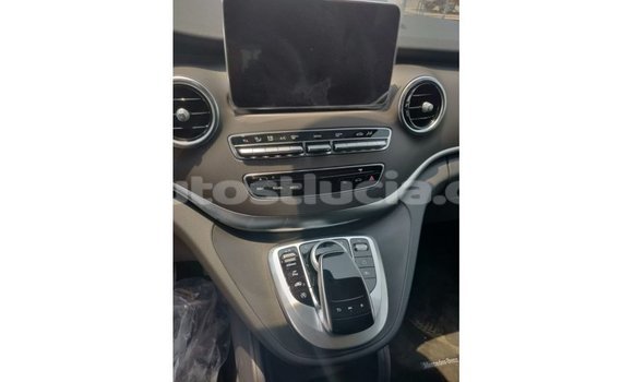 Buy Import Mercedes-Benz Viano Black Car in Import - Dubai in Anse-la-Raye Buy Import Mercedes-Benz Viano Black Car in Import - Dubai in Anse-la-Raye