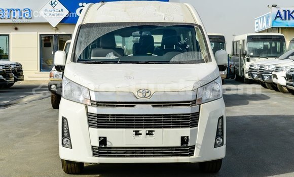 Buy Import Toyota Hiace White Car in Import - Dubai in Anse-la-Raye Buy Import Toyota Hiace White Car in Import - Dubai in Anse-la-Raye
