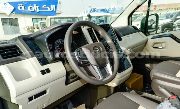 Buy Import Toyota Hiace White Car in Import - Dubai in Anse-la-Raye Buy Import Toyota Hiace White Car in Import - Dubai in Anse-la-Raye