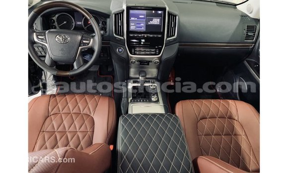 Buy Import Toyota Land Cruiser Black Car in Import - Dubai in Anse-la-Raye Buy Import Toyota Land Cruiser Black Car in Import - Dubai in Anse-la-Raye