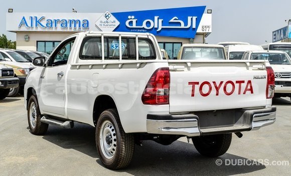 Buy Import Toyota Hilux White Car in Import - Dubai in Anse-la-Raye Buy Import Toyota Hilux White Car in Import - Dubai in Anse-la-Raye
