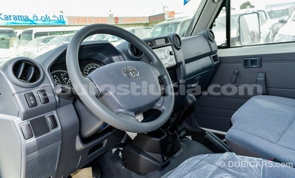 Buy Import Toyota Land Cruiser White Car in Import - Dubai in Anse-la-Raye Buy Import Toyota Land Cruiser White Car in Import - Dubai in Anse-la-Raye