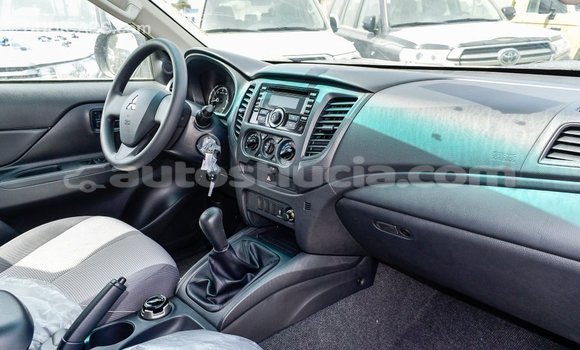 Buy Import Mitsubishi L200 Other Car in Import - Dubai in Anse-la-Raye Buy Import Mitsubishi L200 Other Car in Import - Dubai in Anse-la-Raye