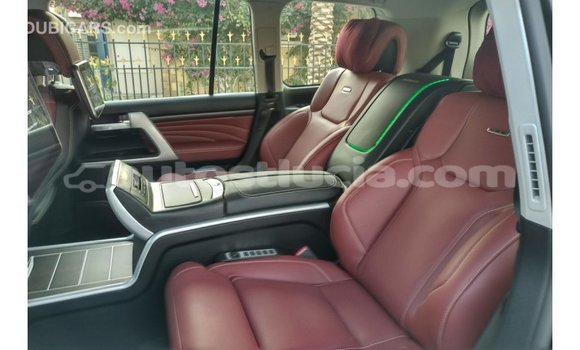 Buy Import Toyota Land Cruiser Black Car in Import - Dubai in Anse-la-Raye Buy Import Toyota Land Cruiser Black Car in Import - Dubai in Anse-la-Raye