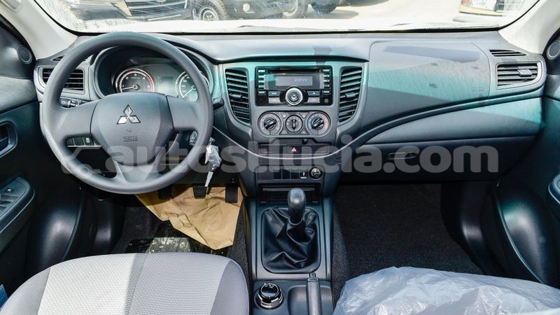 Big with watermark mitsubishi l200 anse la raye import dubai 2835