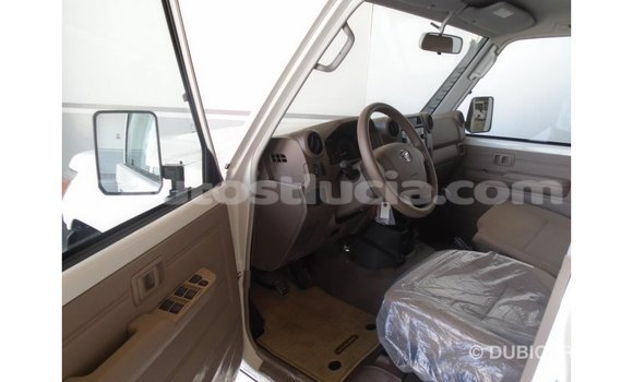 Buy Import Toyota Land Cruiser White Car in Import - Dubai in Anse-la-Raye Buy Import Toyota Land Cruiser White Car in Import - Dubai in Anse-la-Raye