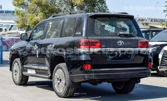 Buy Import Toyota Land Cruiser Black Car in Import - Dubai in Anse-la-Raye Buy Import Toyota Land Cruiser Black Car in Import - Dubai in Anse-la-Raye
